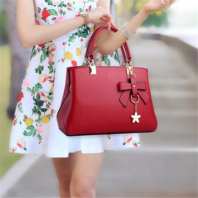 Shoulder Bags